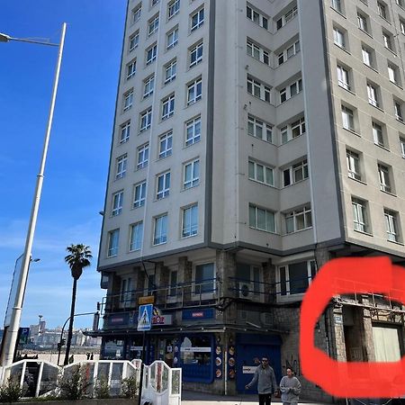 Primera Linea De Playa De Riazor آكورونيا المظهر الخارجي الصورة